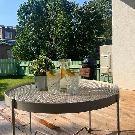 Pikk * Kuressaare